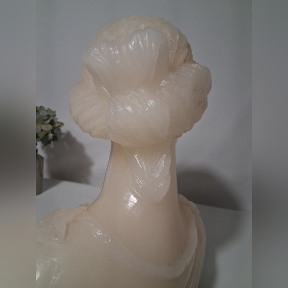 Anthropologie Vintage Roman Bust Decorative Candle - Large! - Picture 4 of 10